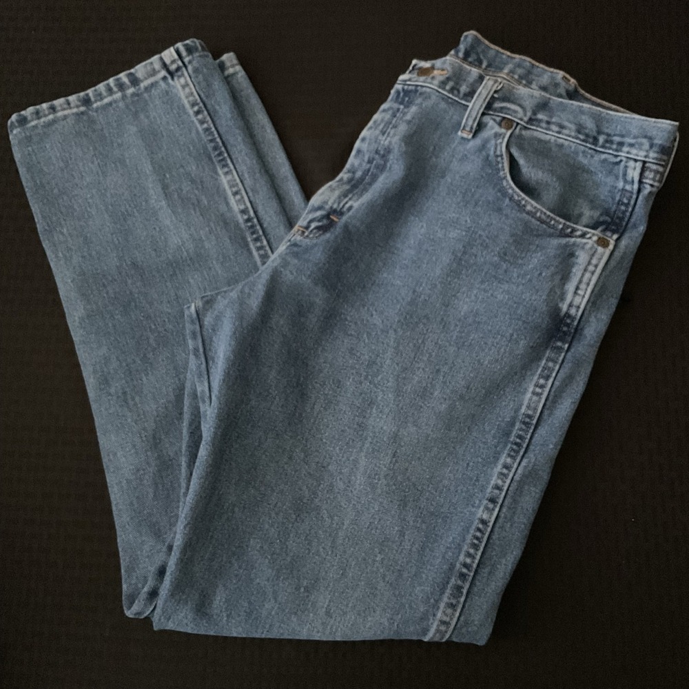 Wrangler Jeans Mens 38x32 Blue Straight Fit Rugged Wear Denim Medium Wash Pants